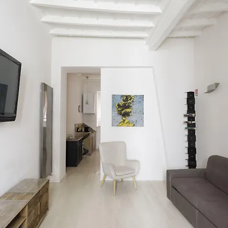 Easytopstay - Stylish Close To Piazza Navona アパート